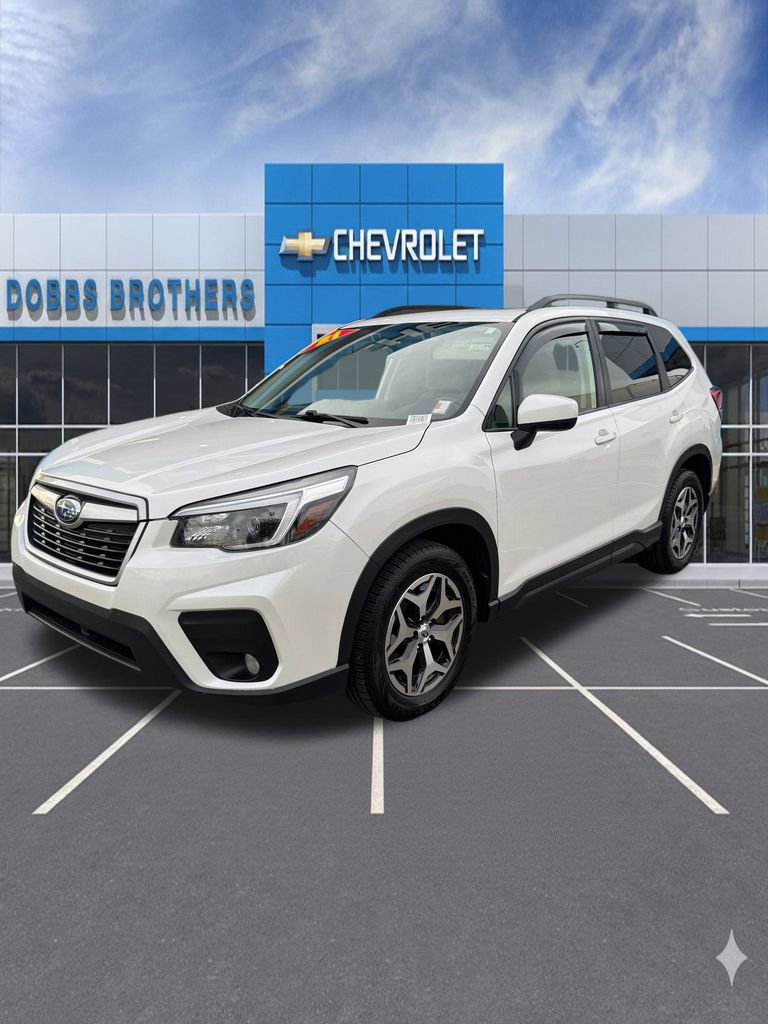 Used 2021 Subaru Forester Premium image 3