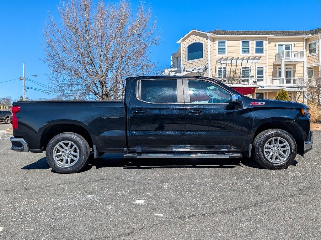 Used 2019 Chevrolet Silverado 1500 LT w/ All-Star Edition image 4