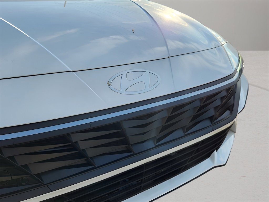 New 2026 Hyundai Elantra Sport w/ Cargo Package image 9