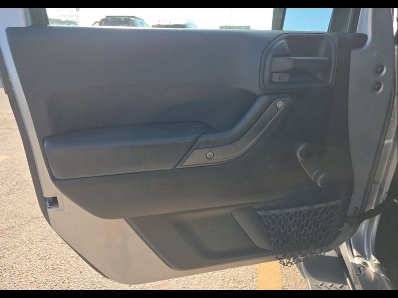 Used 2017 Jeep Wrangler Unlimited Sport w/ Connectivity Group AWD/4WD image 25