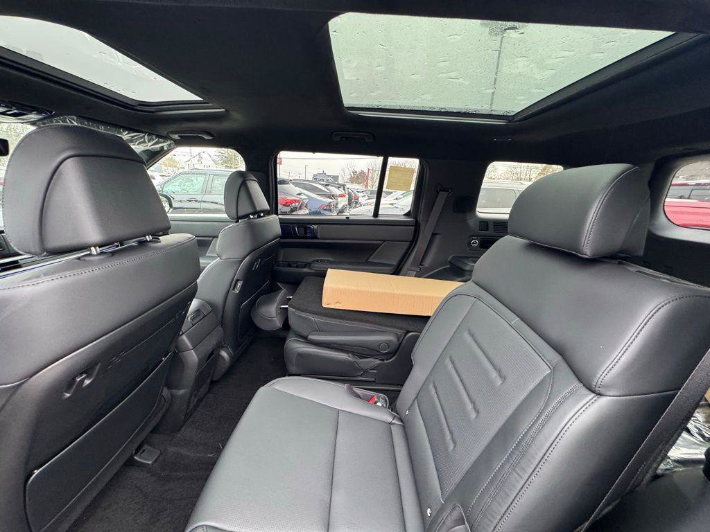 New 2026 Hyundai Santa Fe Calligraphy AWD/4WD image 15