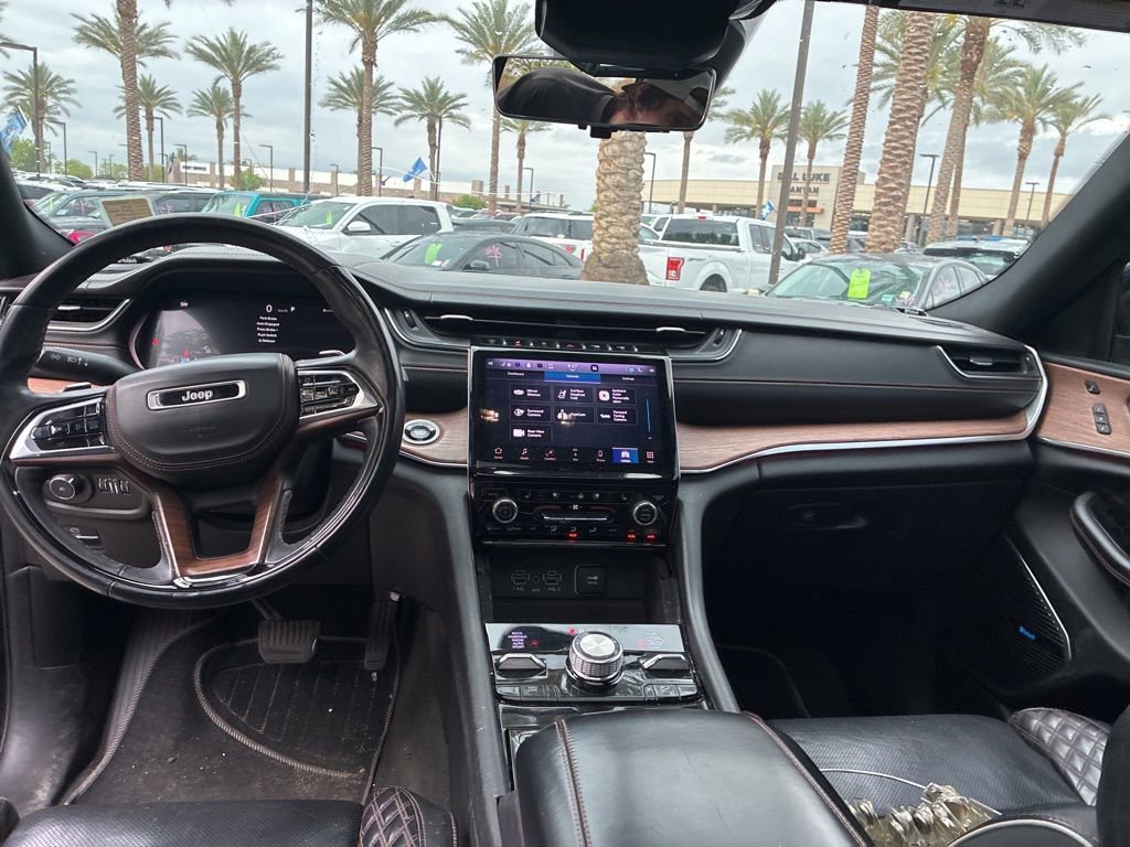 Used 2021 Jeep Grand Cherokee L Summit w/ Advanced Protech Group IV AWD/4WD image 9