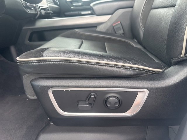 Used 2025 RAM 1500 Laramie image 16