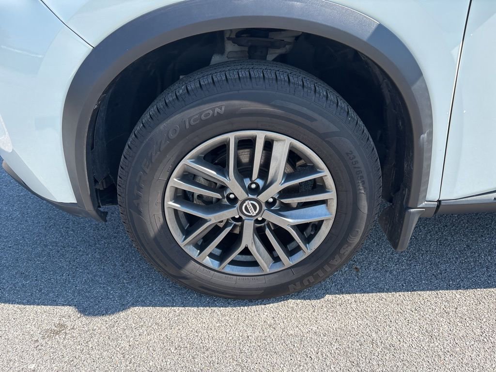 Used 2021 Nissan Rogue S image 40