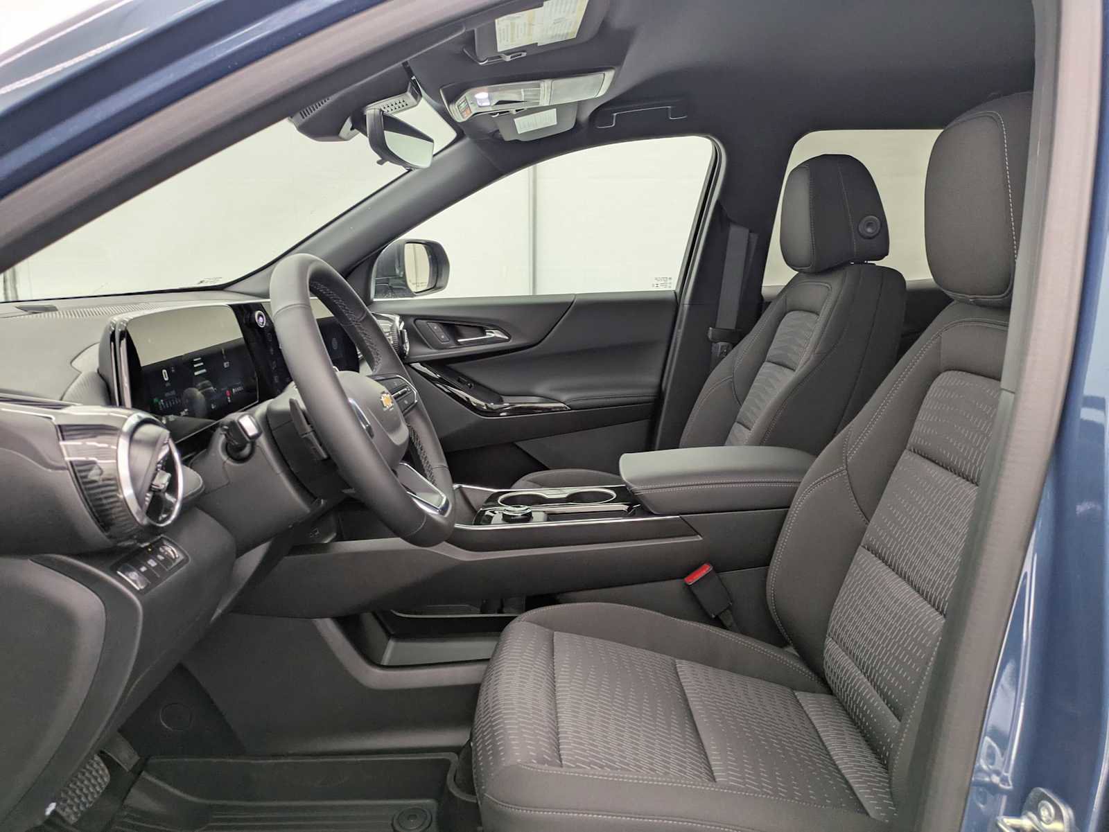 New 2026 Chevrolet Equinox LT image 17