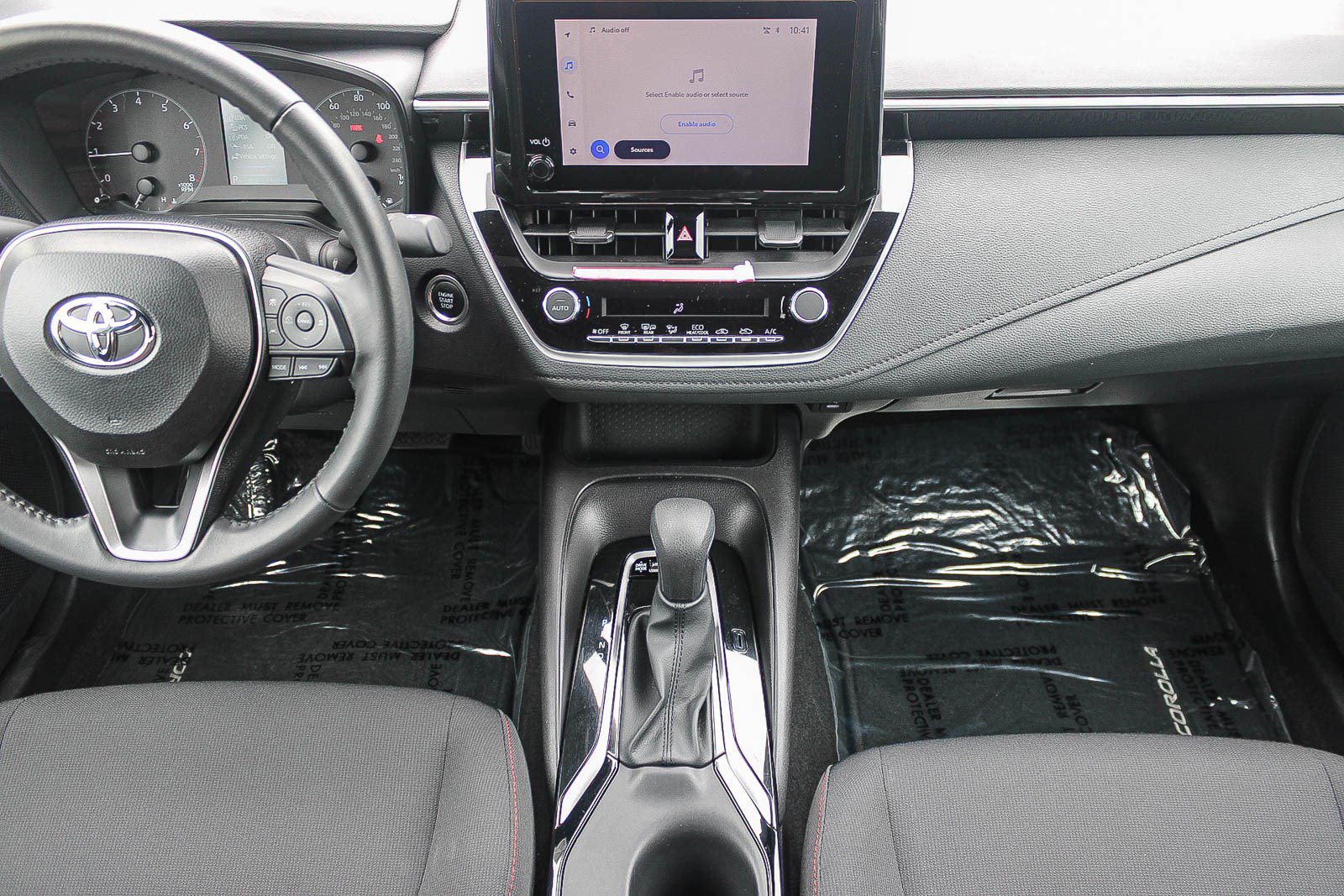Used 2025 Toyota Corolla SE FWD image 13