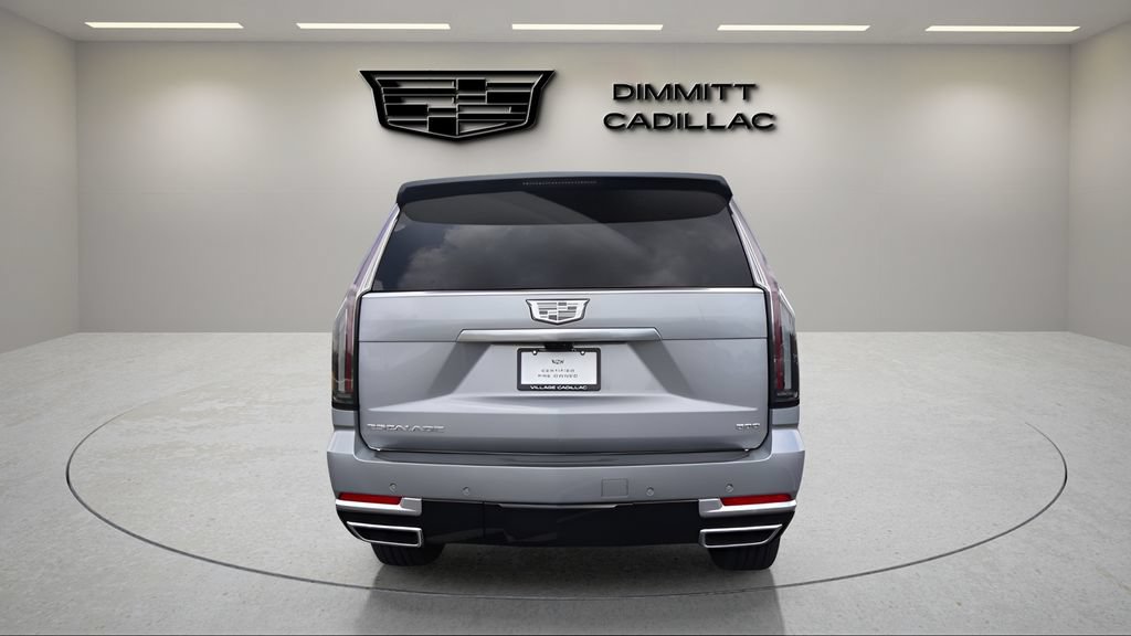Certified 2026 Cadillac Escalade Luxury w/ LPO, Radiant Package AWD/4WD image 4