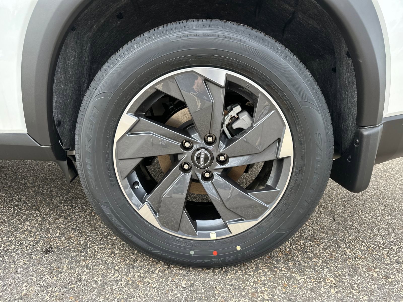 New 2026 Nissan Rogue SV w/ SV Premium Package image 20