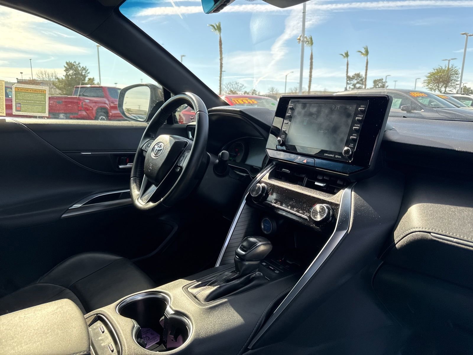 Used 2021 Toyota Venza XLE image 25