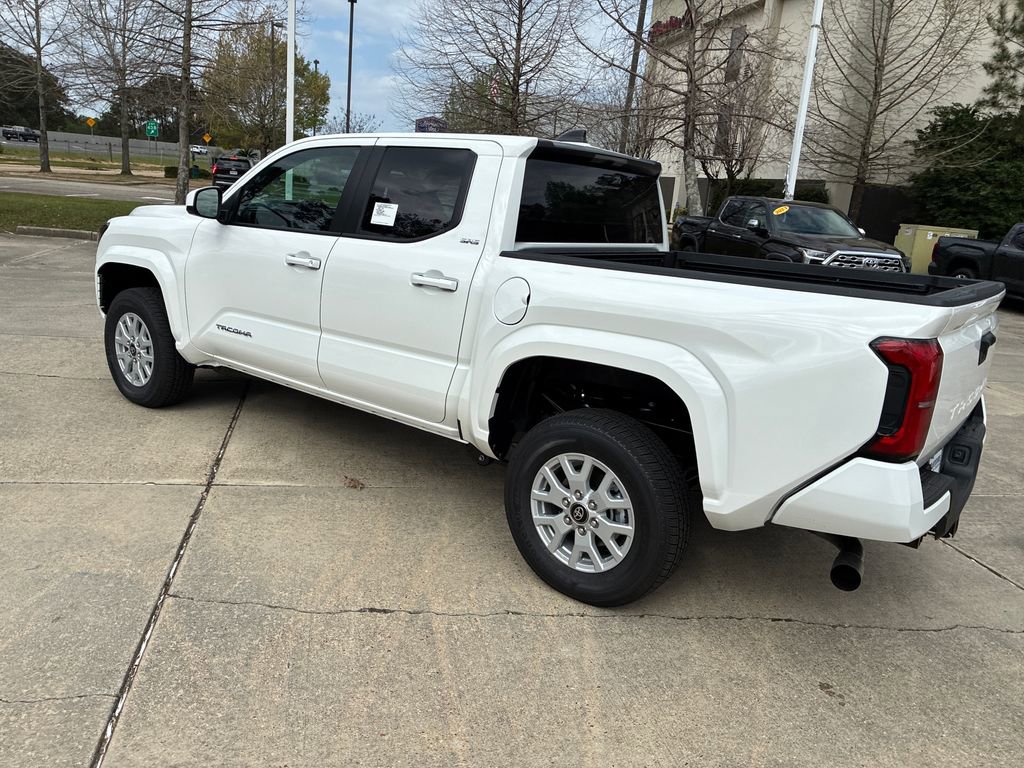 New 2026 Toyota Tacoma SR5 image 3