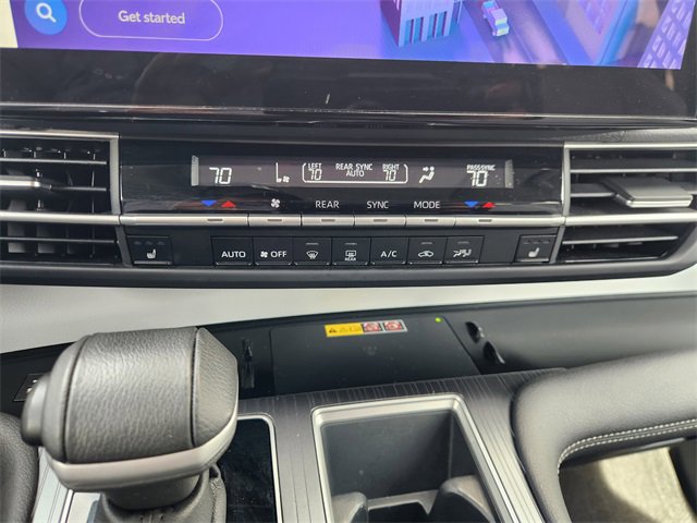 Certified 2025 Toyota Sienna XLE image 18