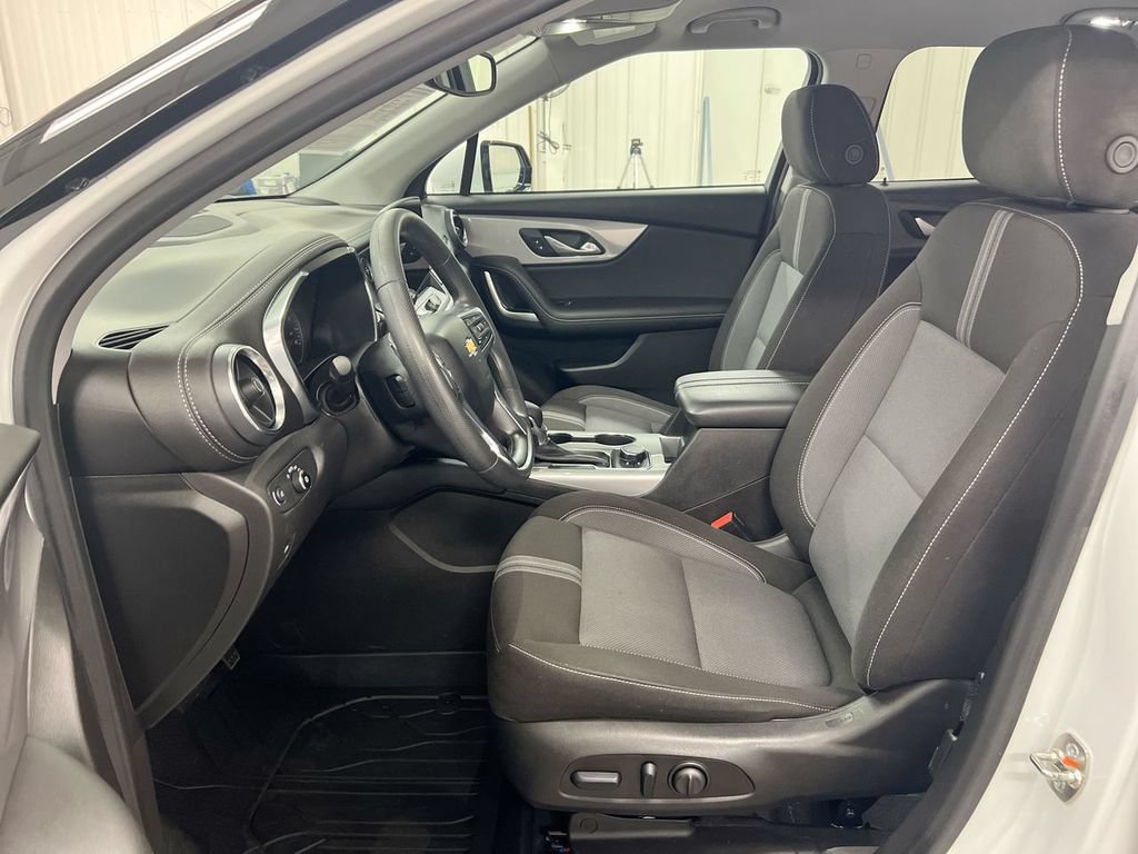 Used 2024 Chevrolet Blazer LT w/ Convenience Package FWD image 19