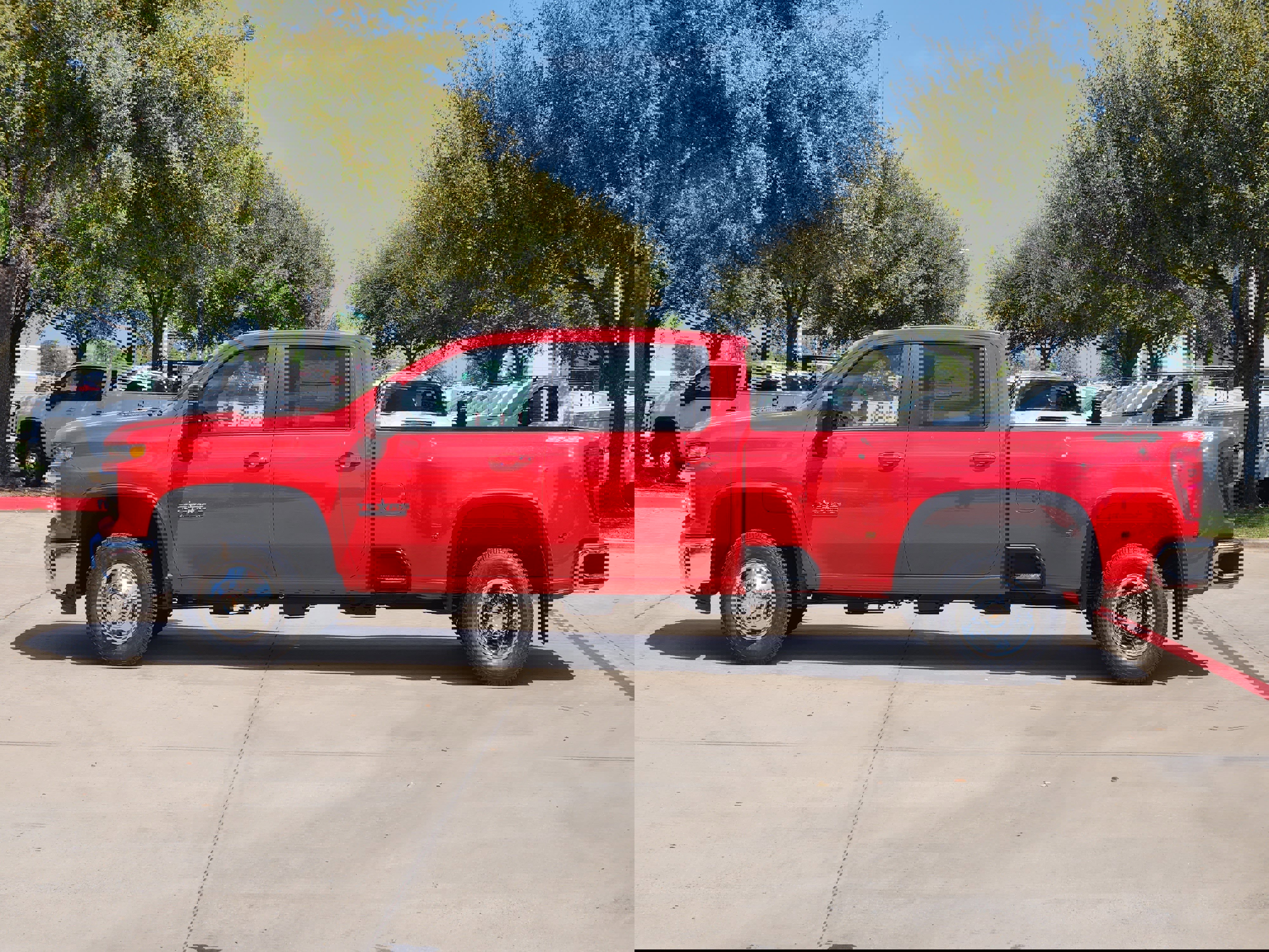 New 2026 Chevrolet Silverado 3500 LT w/ Texas Edition image 13