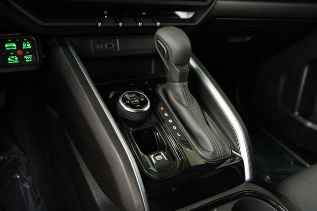 Used 2024 Chevrolet Colorado Trail Boss w/ Technology Package image 24