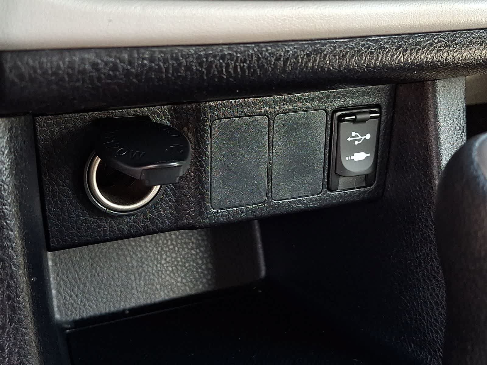 Certified 2018 Toyota Corolla LE FWD image 26