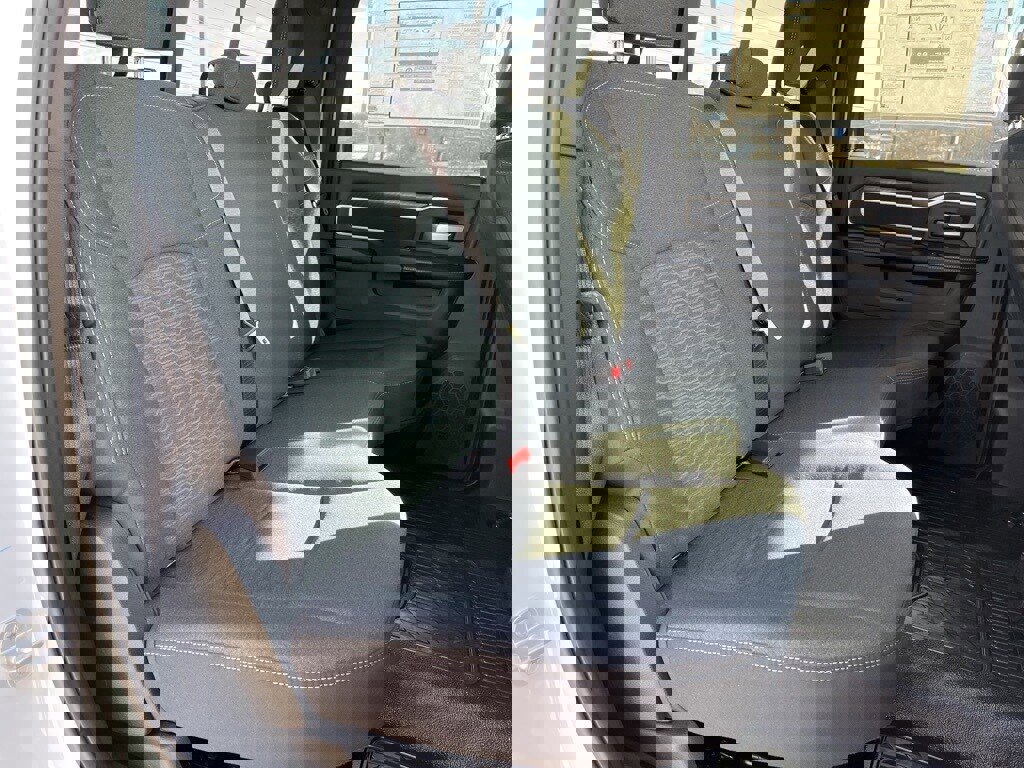 New 2026 RAM 4500 4x4 Crew Cab DRW image 21