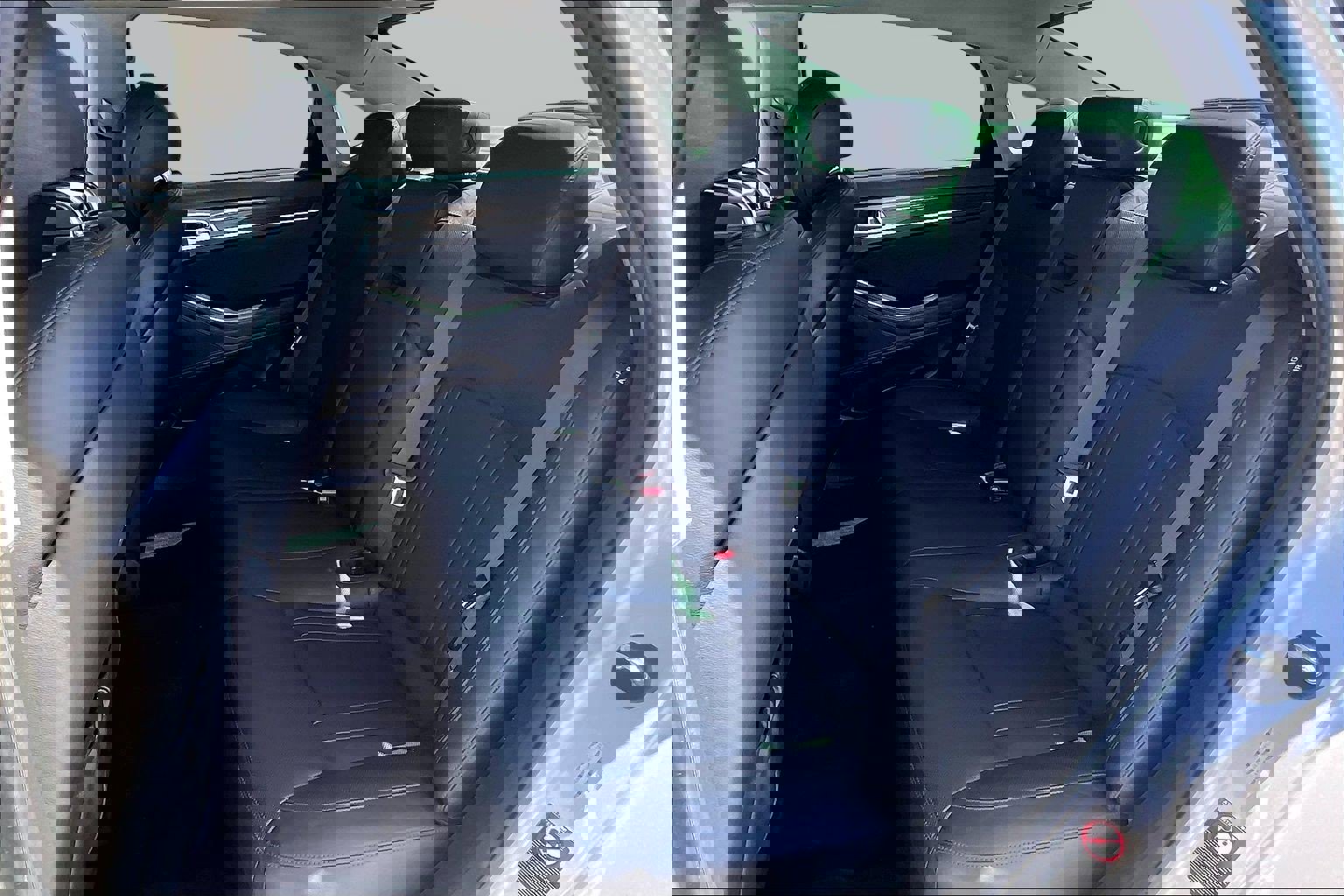 Used 2017 Genesis G80 3.8 image 25