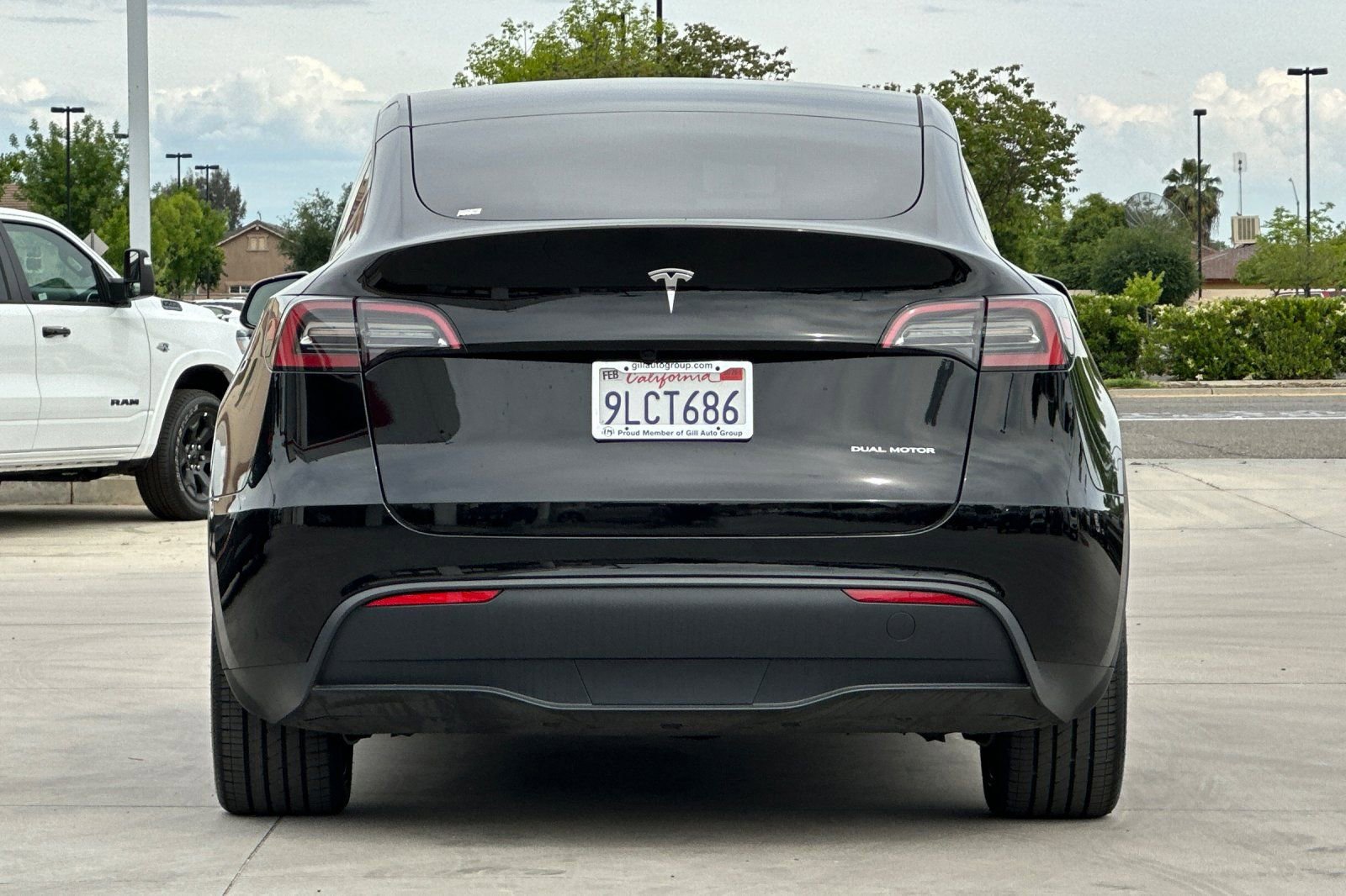 Used 2024 Tesla Model Y Long Range image 5