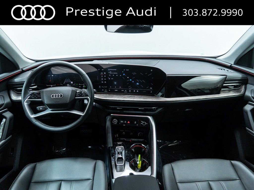 Used 2025 Audi Q5 Premium w/ Convenience Package image 19