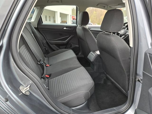Used 2025 Volkswagen Jetta S FWD image 17