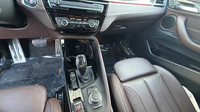 Used 2023 BMW X2 sDrive28i w/ M Sport Package image 17
