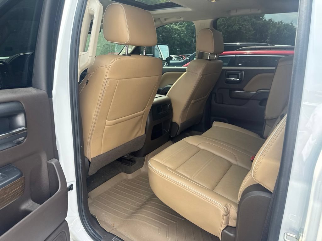 Used 2018 GMC Sierra 2500 Denali w/ Duramax Plus Package AWD/4WD image 14