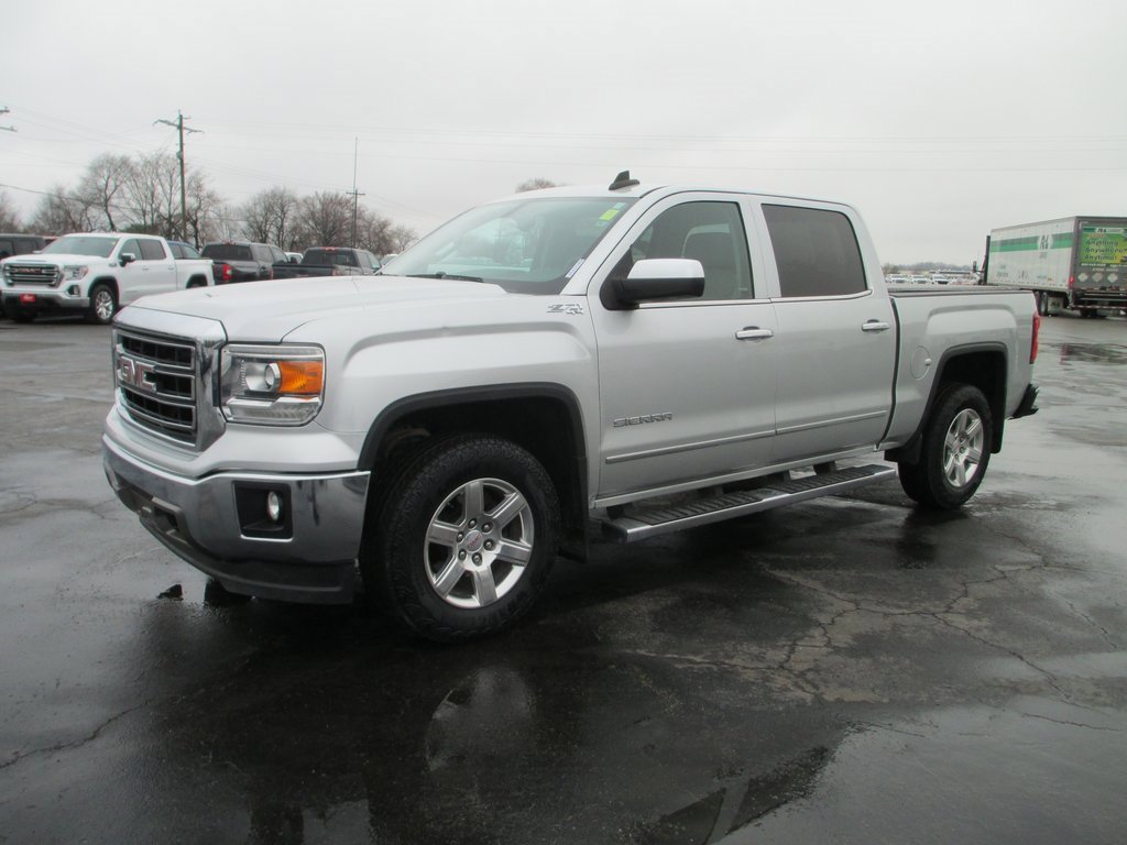 Used 2015 GMC Sierra 1500 SLT w/ Suspension Package, Off-Road image 10