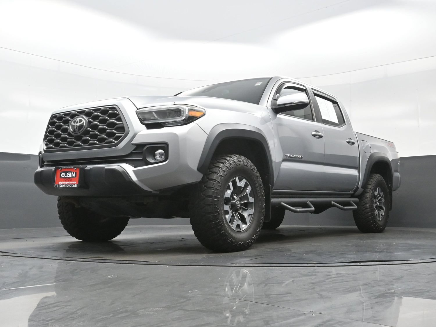 Used 2020 Toyota Tacoma TRD Off-Road w/ Technology Package AWD/4WD image 28
