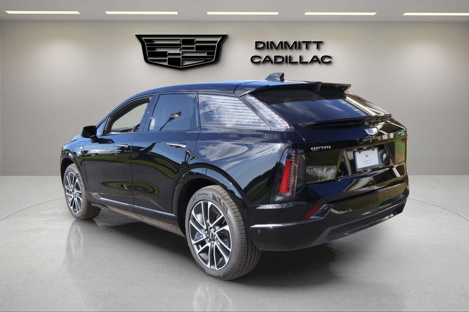 New 2026 Cadillac Optiq Sport 2 w/ LPO, Floor Liner Package RWD image 7