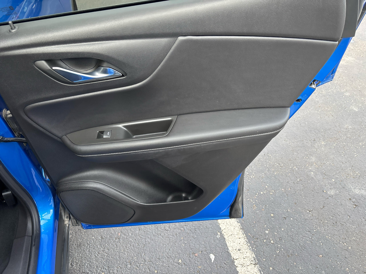 Used 2025 Chevrolet Blazer LT image 36