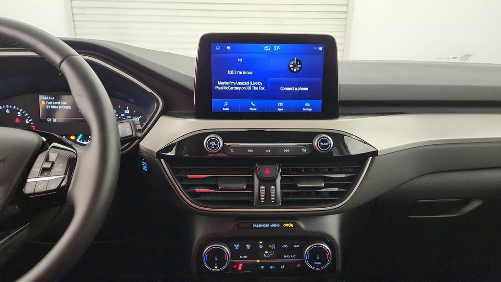 Used 2022 Ford Escape SEL image 13