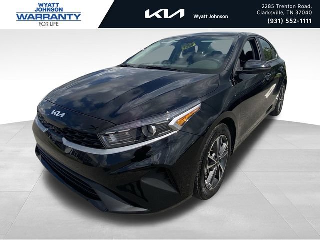 Used 2023 Kia Forte LXS w/ LXS Technology Package FWD image 1