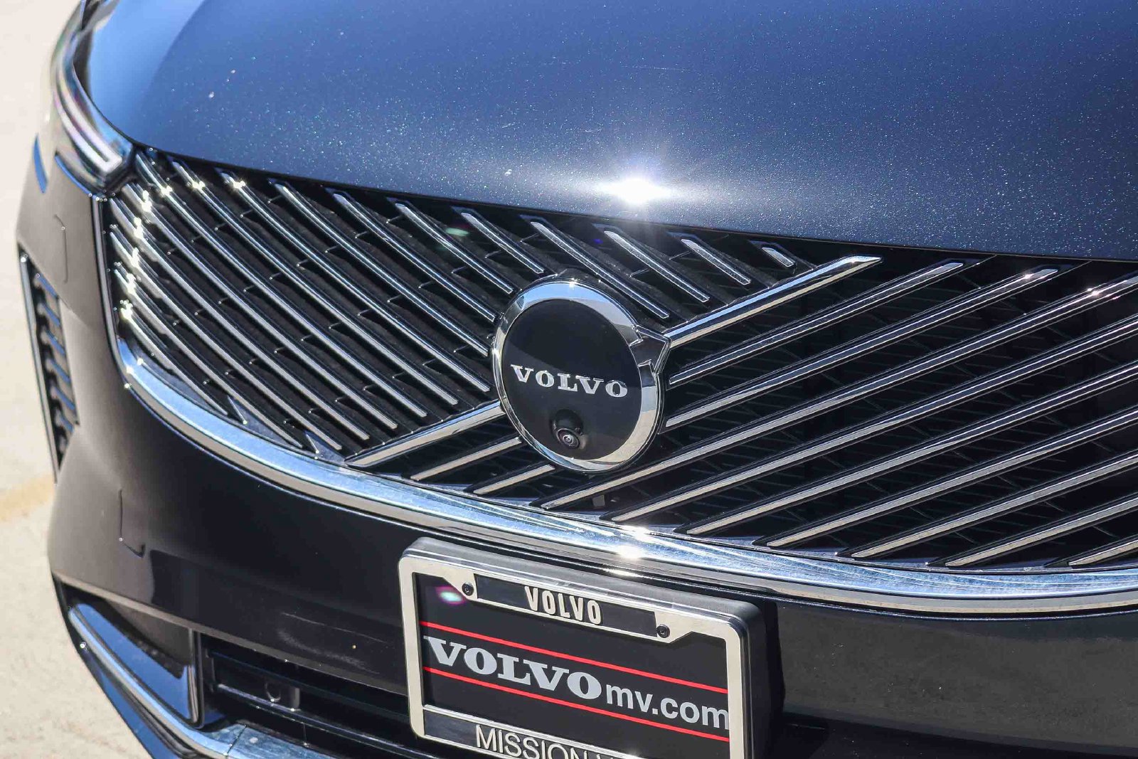 New 2027 Volvo XC90 B6 Plus AWD/4WD image 11