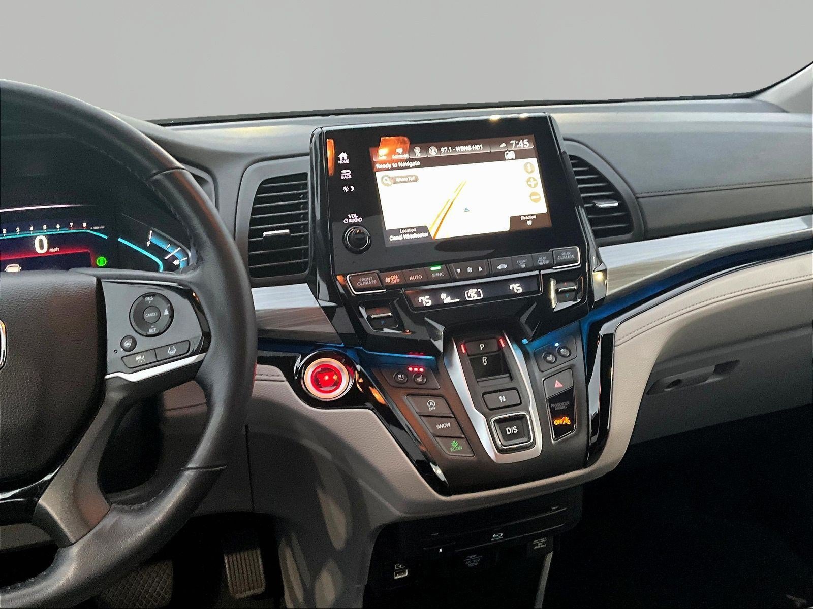 Used 2022 Honda Odyssey Elite image 9