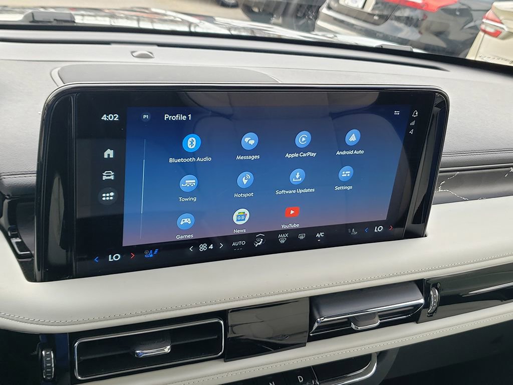 Used 2025 Lincoln Aviator Black Label AWD/4WD image 27