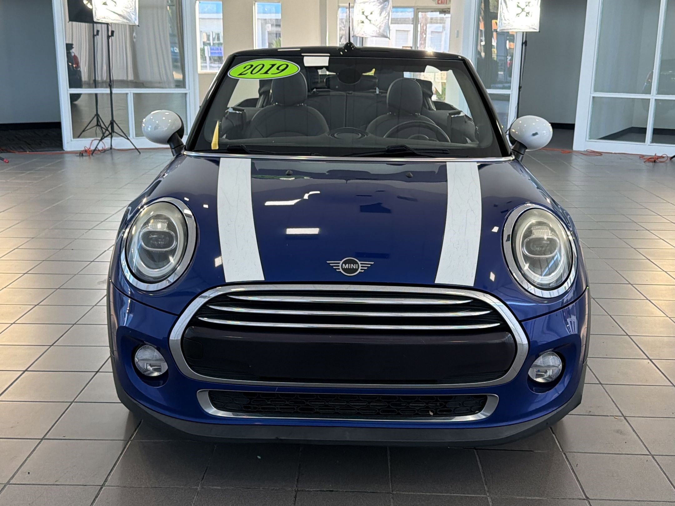 Used 2019 MINI Cooper Convertible FWD image 6