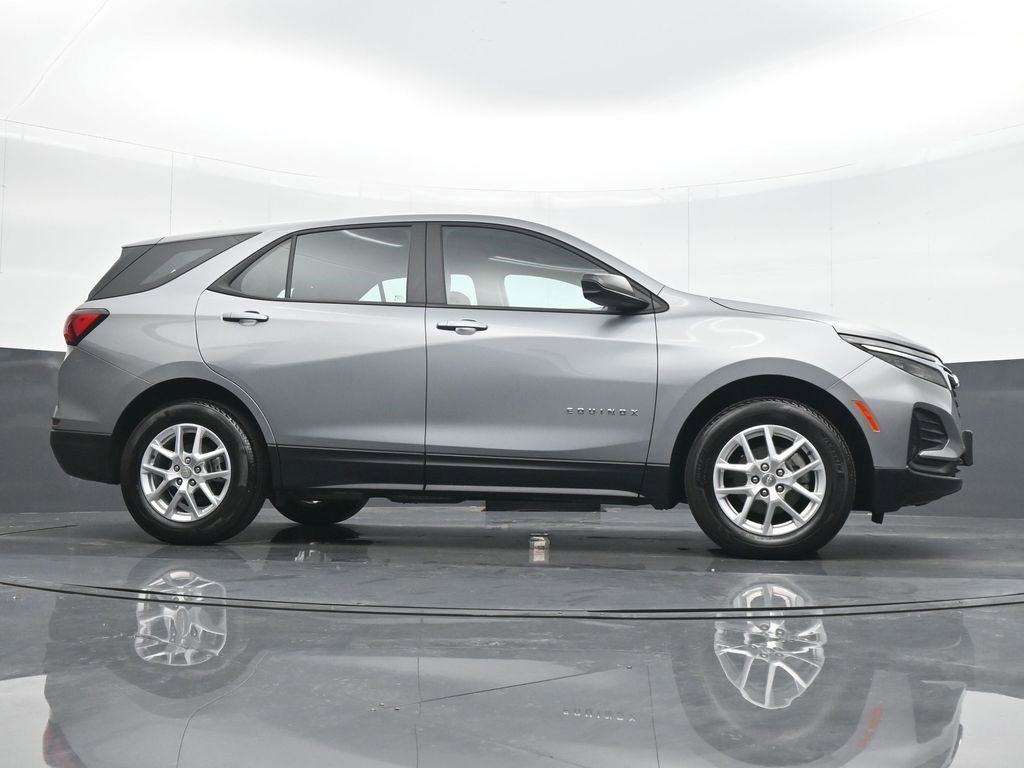 Used 2024 Chevrolet Equinox LS image 22