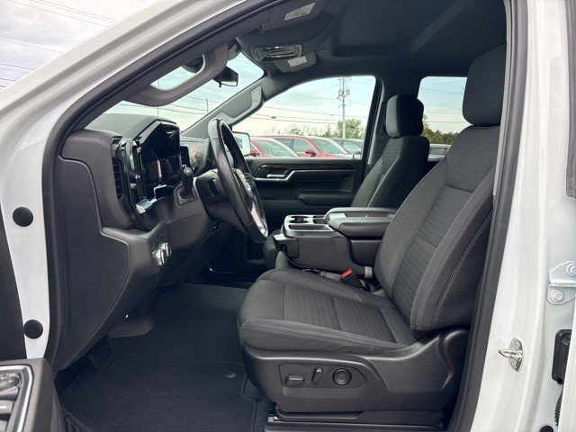 Certified 2022 GMC Sierra 1500 Elevation w/ LPO, Elevation Black Package image 15