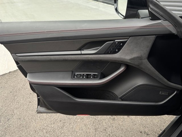 Used 2024 Porsche Taycan GTS image 13