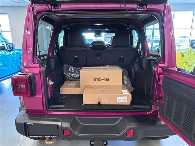 New 2024 Jeep Wrangler Unlimited Rubicon 392 AWD/4WD image 6
