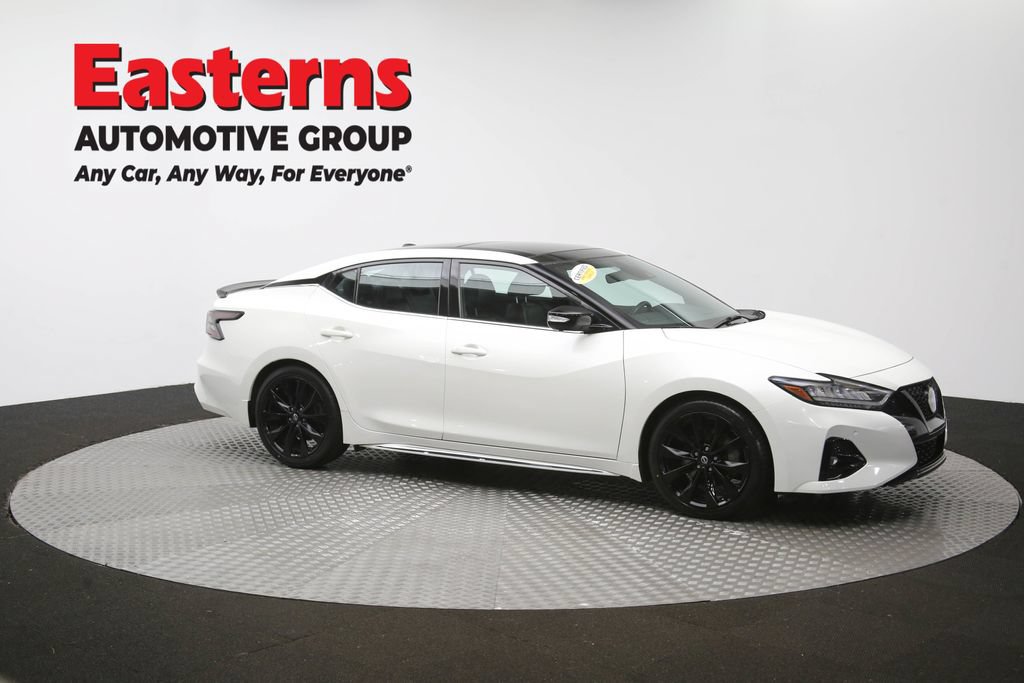 Used 2023 Nissan Maxima SR w/ Sport Mat Group FWD image 52