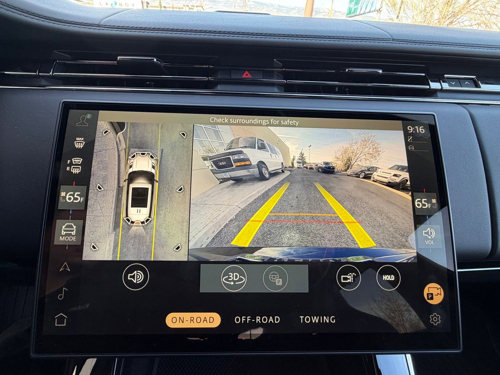 New 2026 Land Rover Range Rover Sport SV image 17