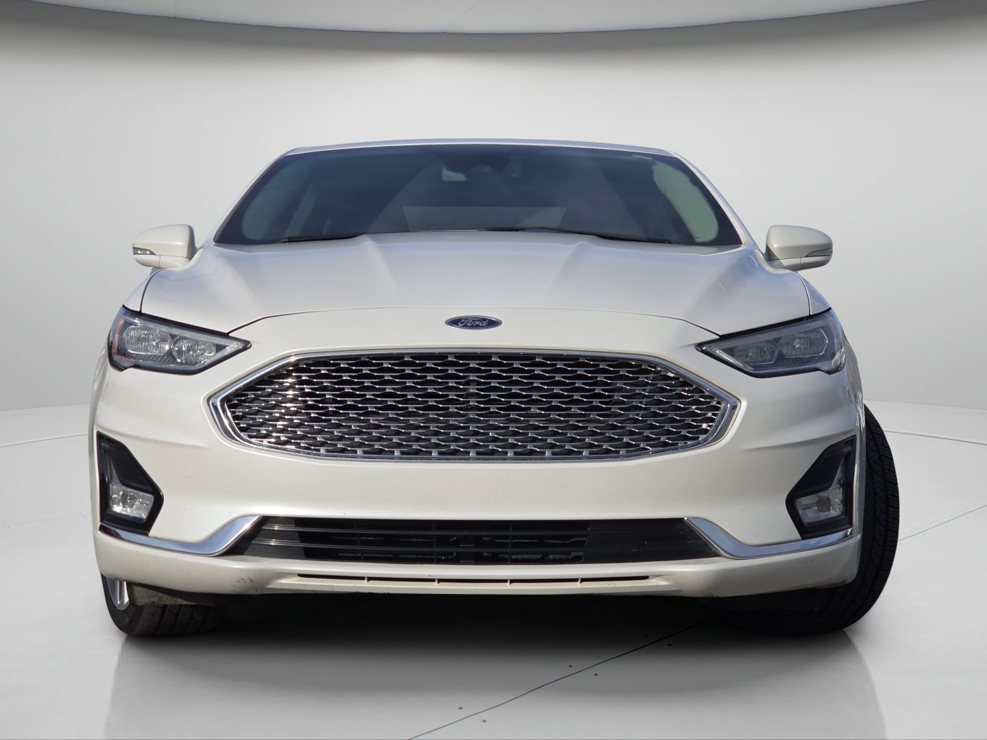 Certified 2019 Ford Fusion Titanium AWD/4WD image 3