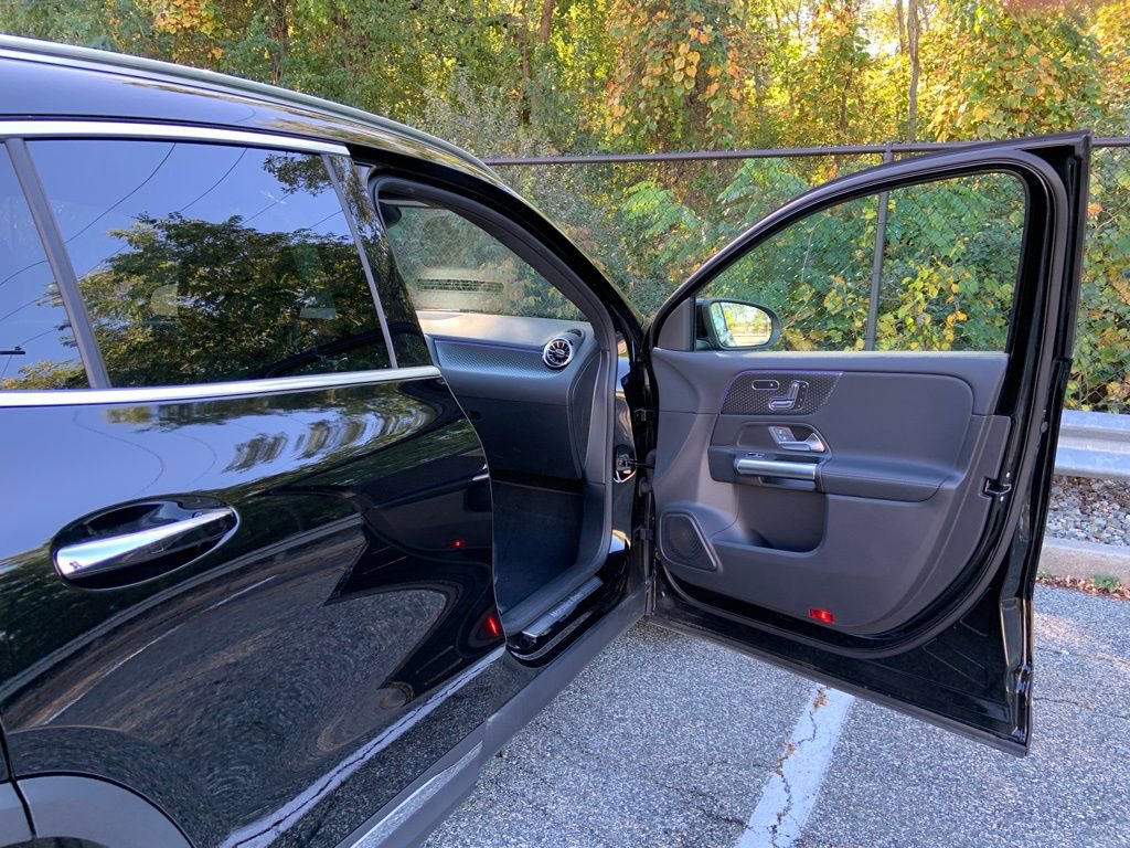 Used 2024 Mercedes-Benz GLA 250 4MATIC image 17