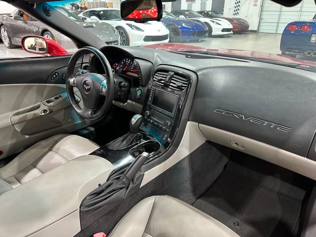 Used 2009 Chevrolet Corvette Coupe w/ Preferred Equipment Group RWD image 11