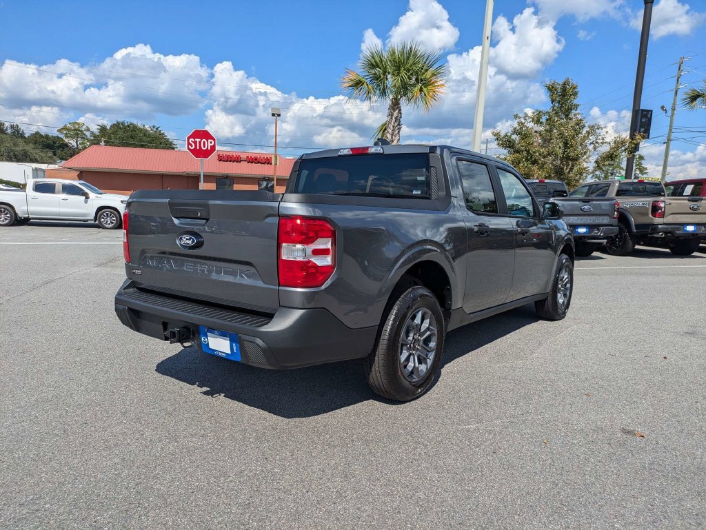 New 2026 Ford Maverick XLT FWD image 3