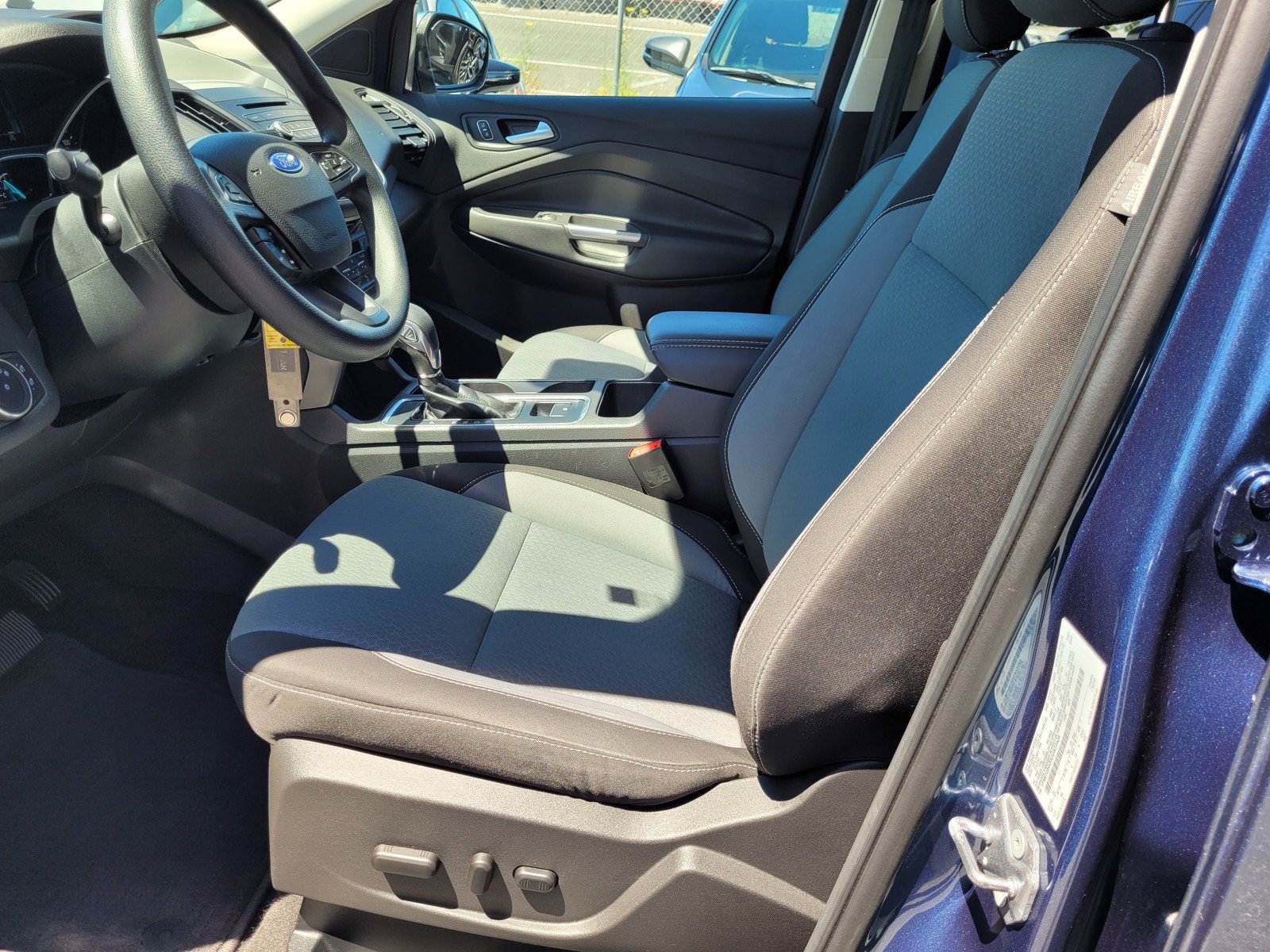Used 2018 Ford Escape SE AWD/4WD image 25