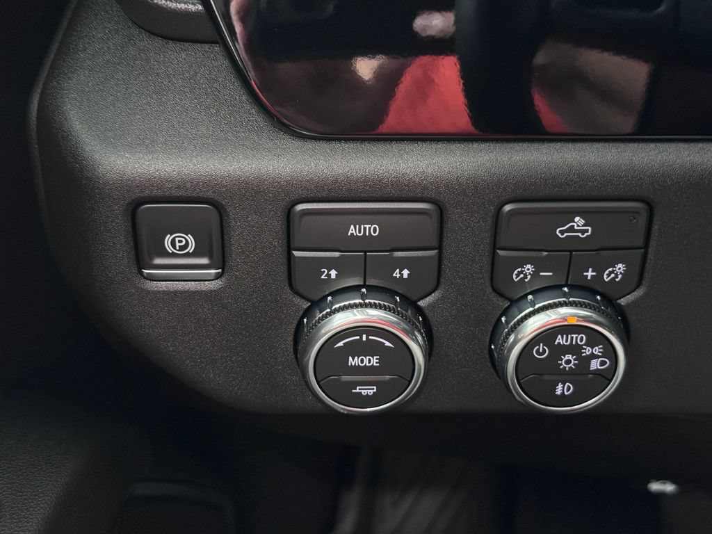 Certified 2026 GMC Sierra 1500 Elevation w/ Elevation Select Package AWD/4WD image 25
