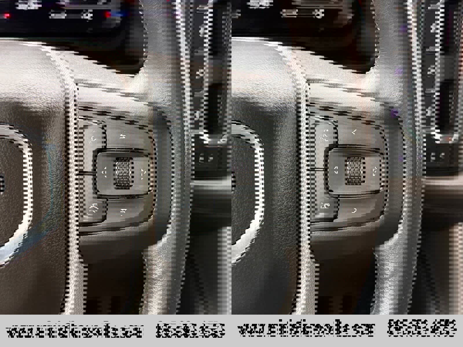 Used 2022 GMC Yukon XL Denali w/ Denali Premium Package image 21