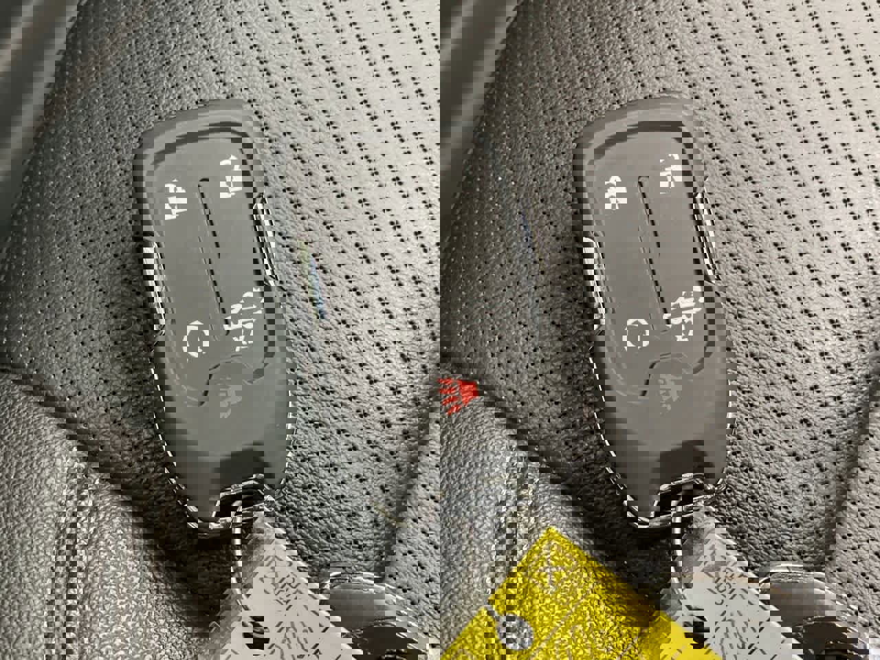 Used 2021 Chevrolet Silverado 2500 LTZ w/ LTZ Convenience Package image 28